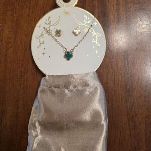 NWT Emerald Four Leaf Clover Necklace, Gold Toned Earrings & Bag Set